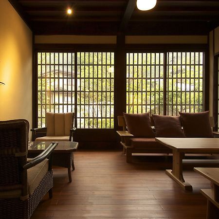 ホテル Yamaboushi 高山市 エクステリア 写真
